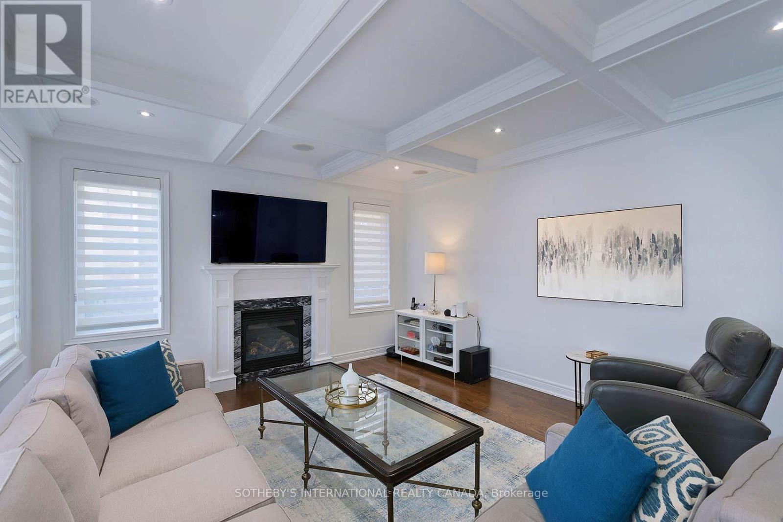 5 Fairmont Ridge Trail, King, Ontario  L7B 0A4 - Photo 8 - N12503604