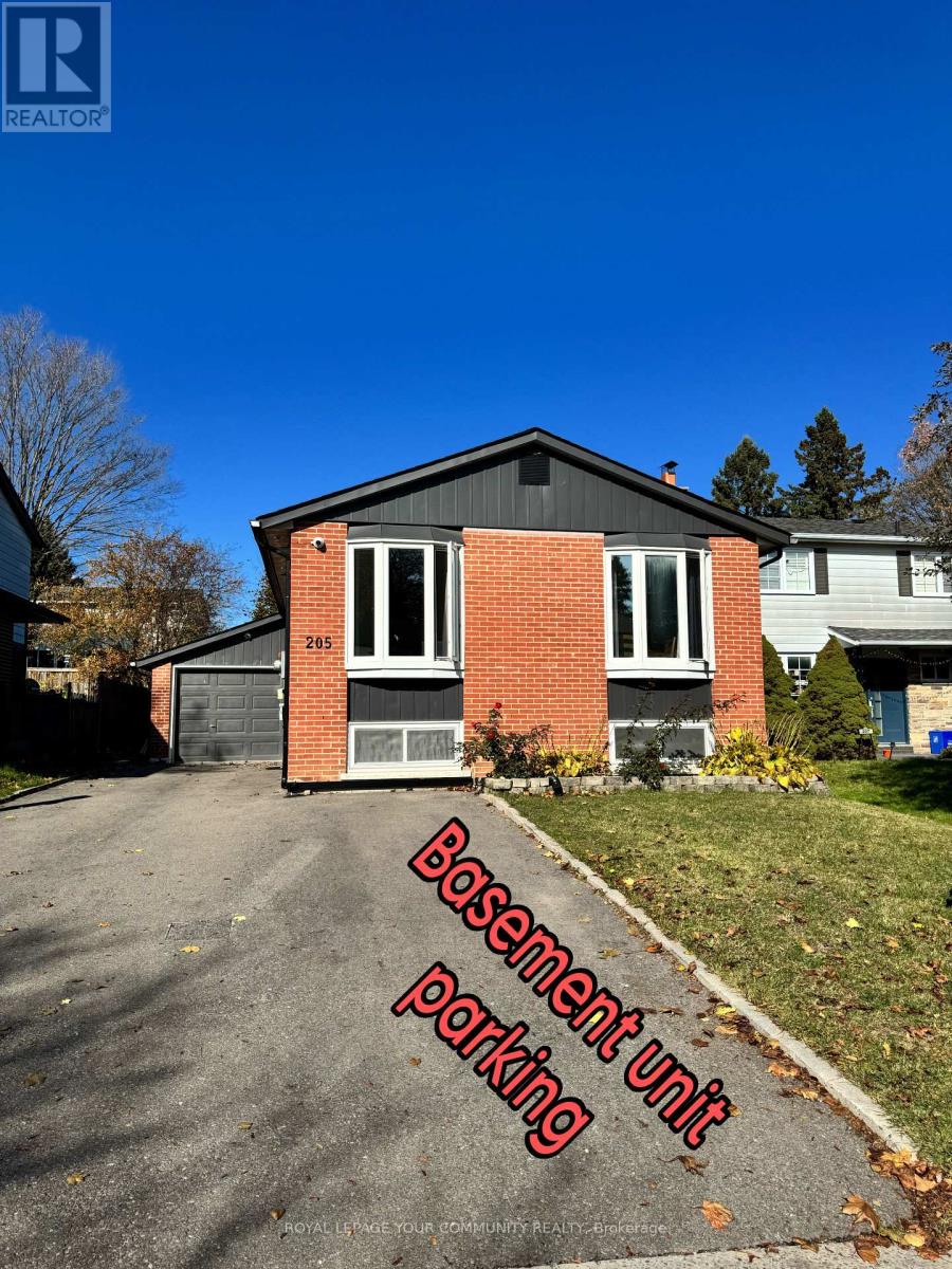 205 TALBOT CRESCENT, Newmarket, Ontario