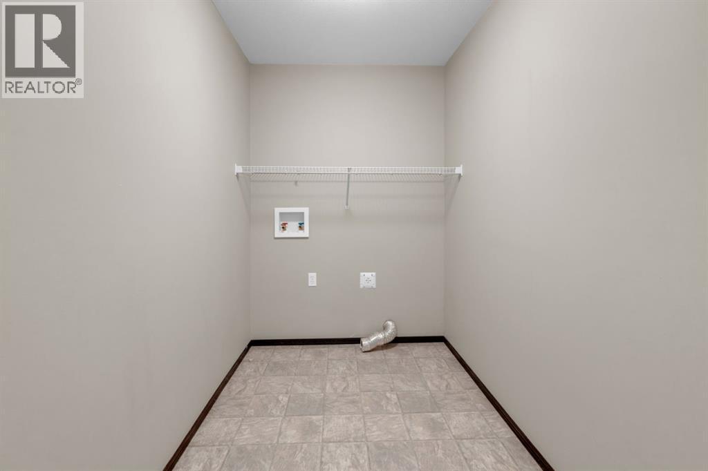 30 Bowman Circle, Sylvan Lake, Alberta  T4S 0H9 - Photo 18 - A2250435