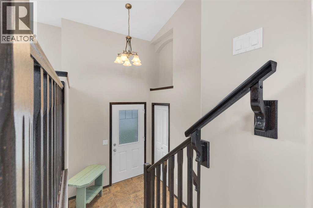 30 Bowman Circle, Sylvan Lake, Alberta  T4S 0H9 - Photo 9 - A2250435