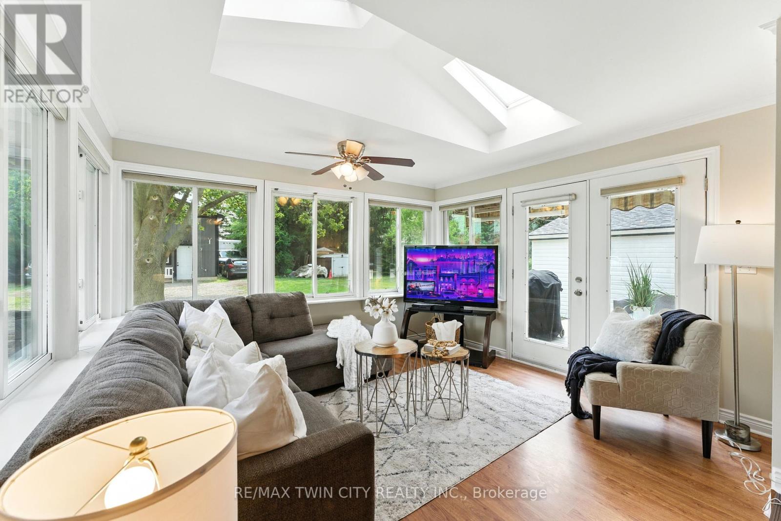 69 King Street, Brant, Ontario  N0E 1A0 - Photo 15 - X12345763