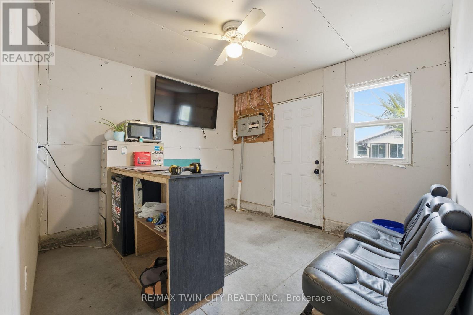 69 King Street, Brant, Ontario  N0E 1A0 - Photo 34 - X12345763