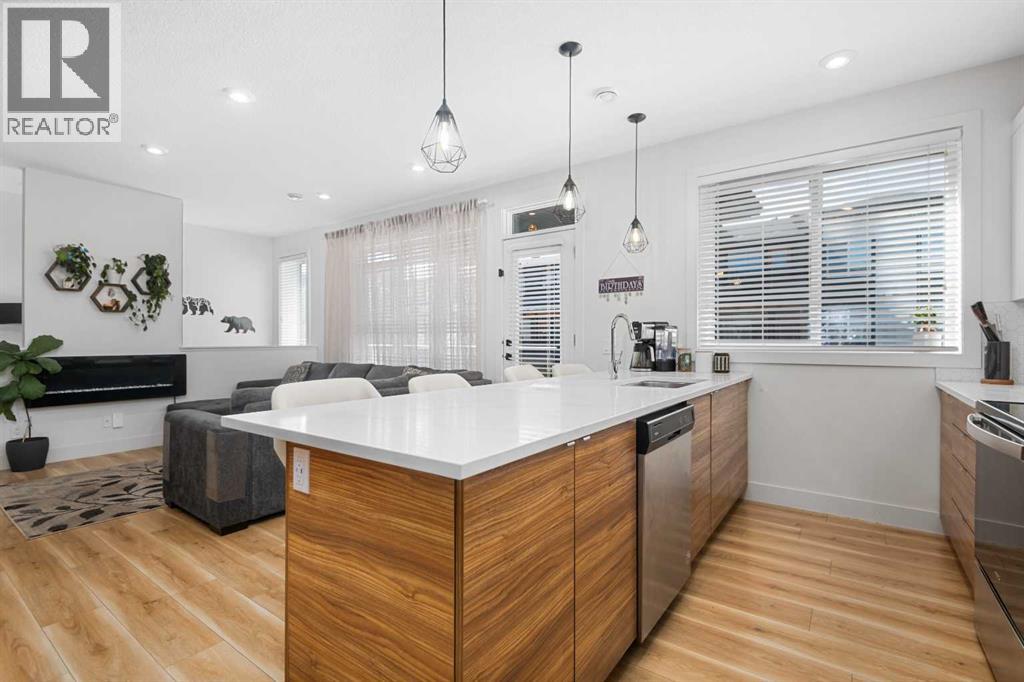 153 Savanna Walk Ne, Calgary, Alberta  T3J 0Y3 - Photo 11 - A2251747