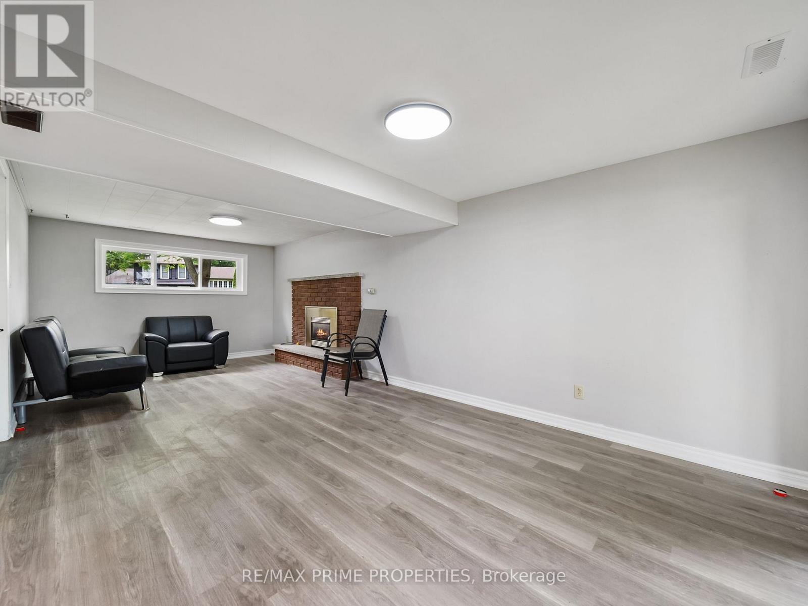 691 Glen Crescent, Orillia, Ontario  L3V 6R2 - Photo 24 - S12503536