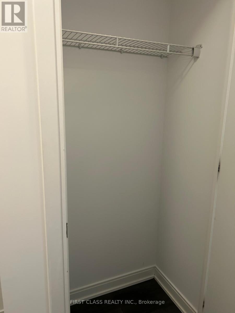 4209 - 50 Charles Street E, Toronto, Ontario  M4Y 0C3 - Photo 8 - C12503286