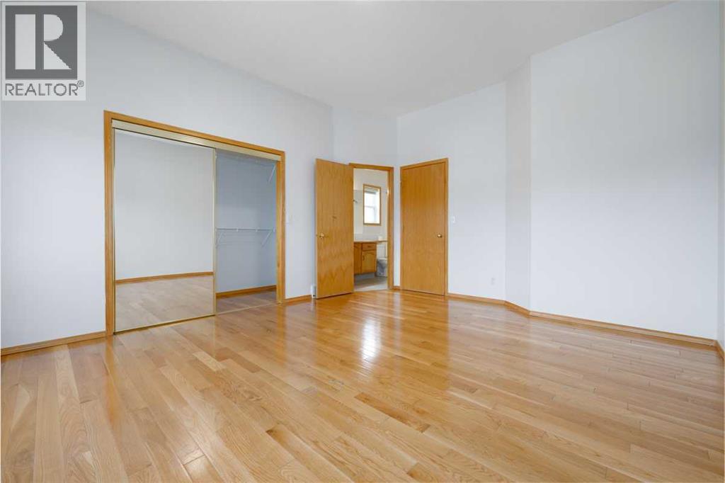 6013 Saddlehorn Drive Ne, Calgary, Alberta  T3J 4M4 - Photo 11 - A2266889