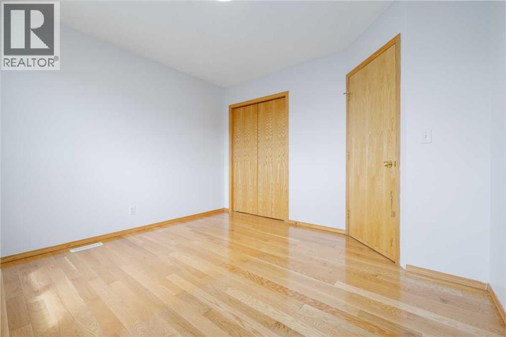 6013 Saddlehorn Drive Ne, Calgary, Alberta  T3J 4M4 - Photo 14 - A2266889