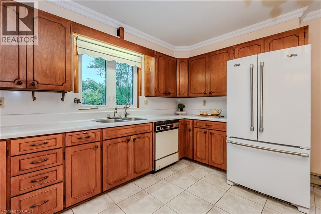 186 Napier Street, Mitchell, Ontario  N0K 1N0 - Photo 19 - 40727126