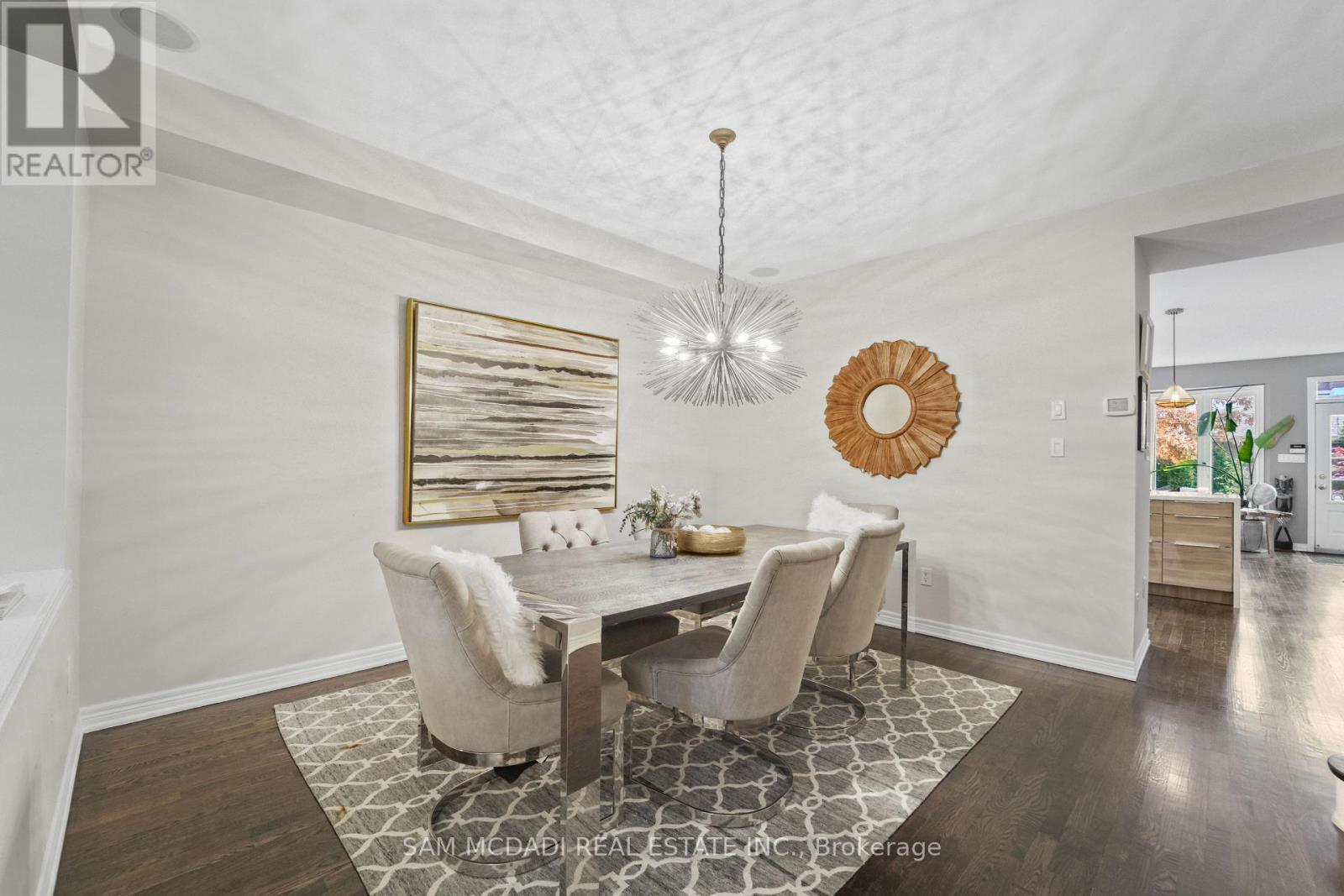 37 Winners Circle, Toronto, Ontario  M4L 3Y7 - Photo 9 - E12488798