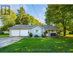 7 CHURCH STREET, mapleton, Ontario