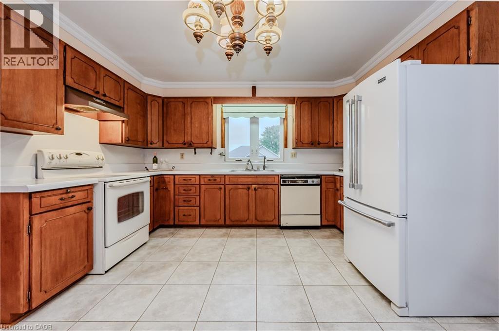 186 Napier Street, Mitchell, Ontario  N0K 1N0 - Photo 18 - 40727126