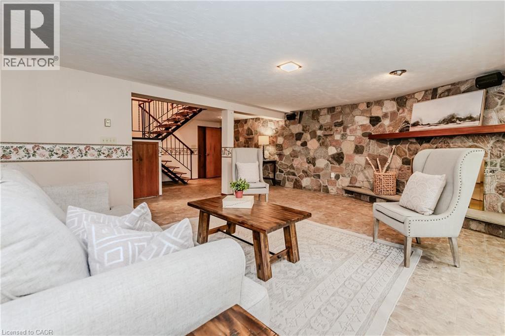 186 Napier Street, Mitchell, Ontario  N0K 1N0 - Photo 33 - 40727126