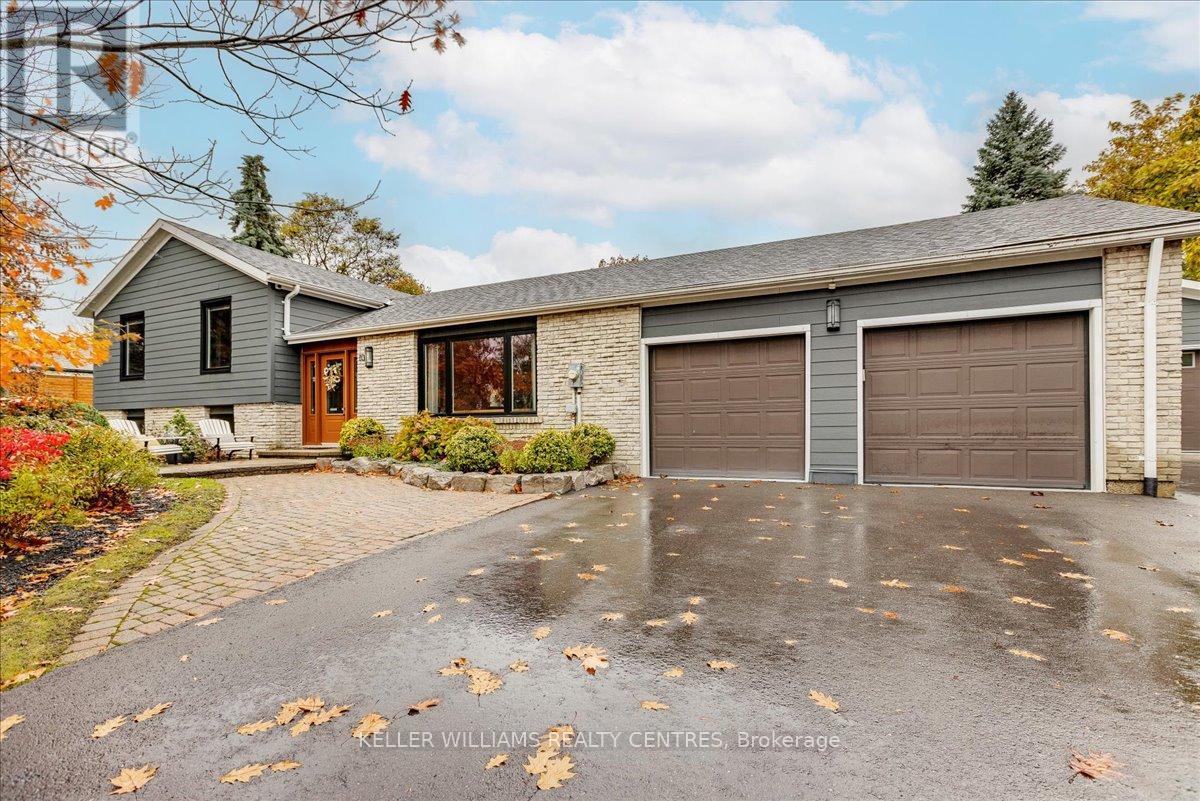 10 Patricia Place, Georgina, Ontario  L4P 3T9 - Photo 2 - N12490634