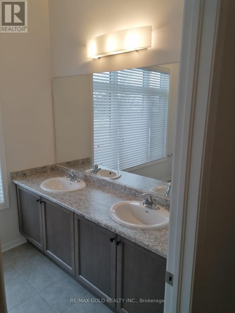 32 Oaktree Drive, Haldimand, Ontario  N3W 0E6 - Photo 23 - X12502692