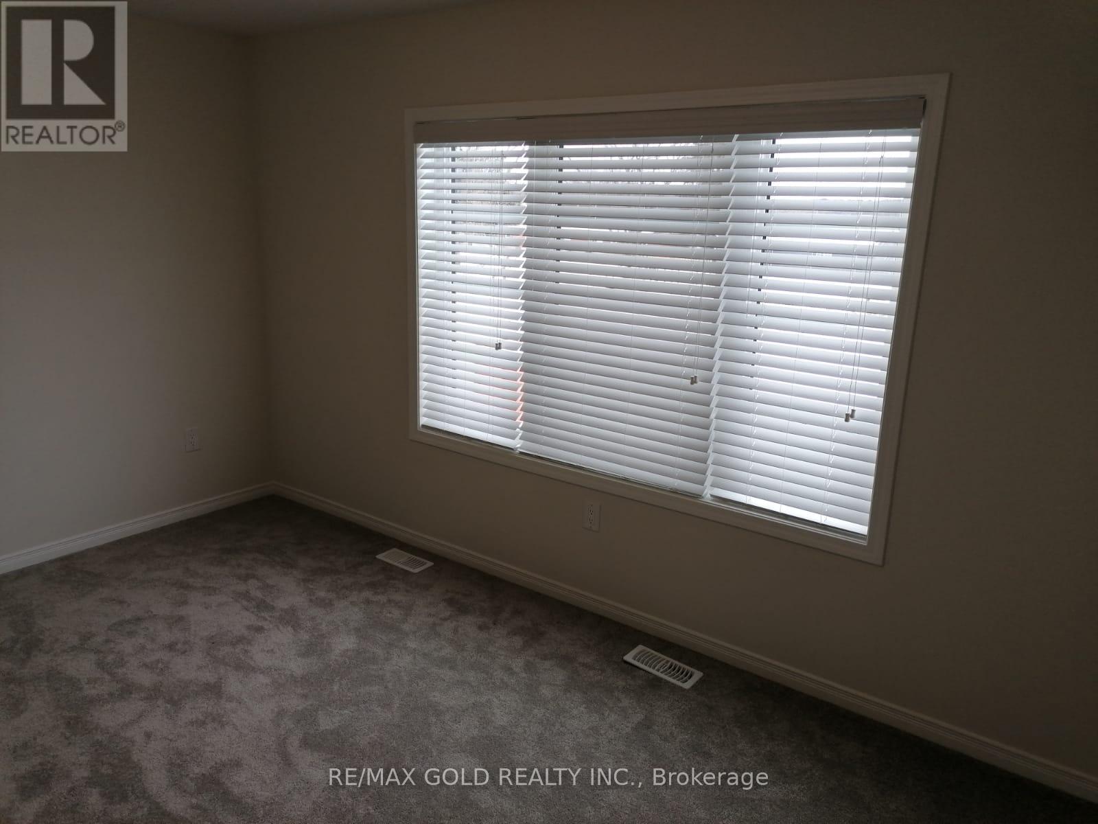 32 Oaktree Drive, Haldimand, Ontario  N3W 0E6 - Photo 27 - X12502692