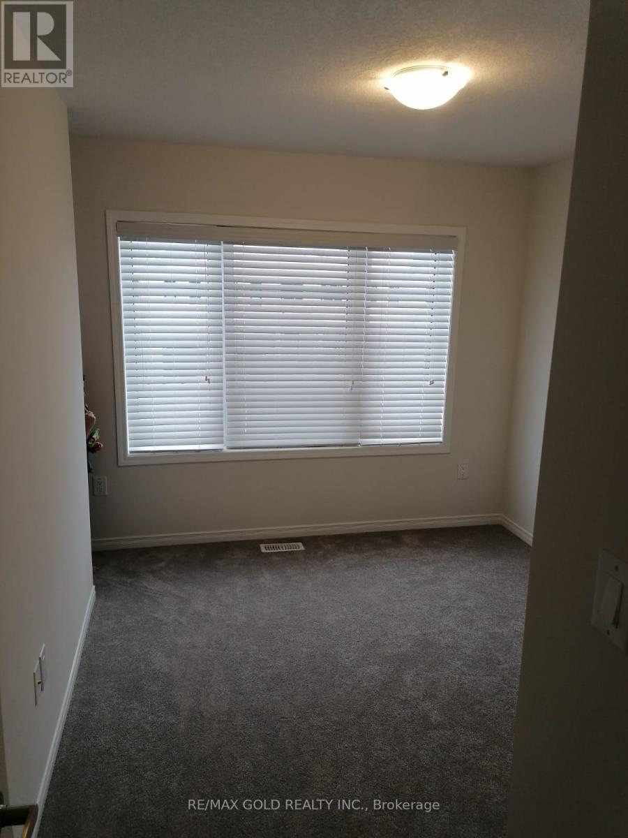 32 Oaktree Drive, Haldimand, Ontario  N3W 0E6 - Photo 35 - X12502692