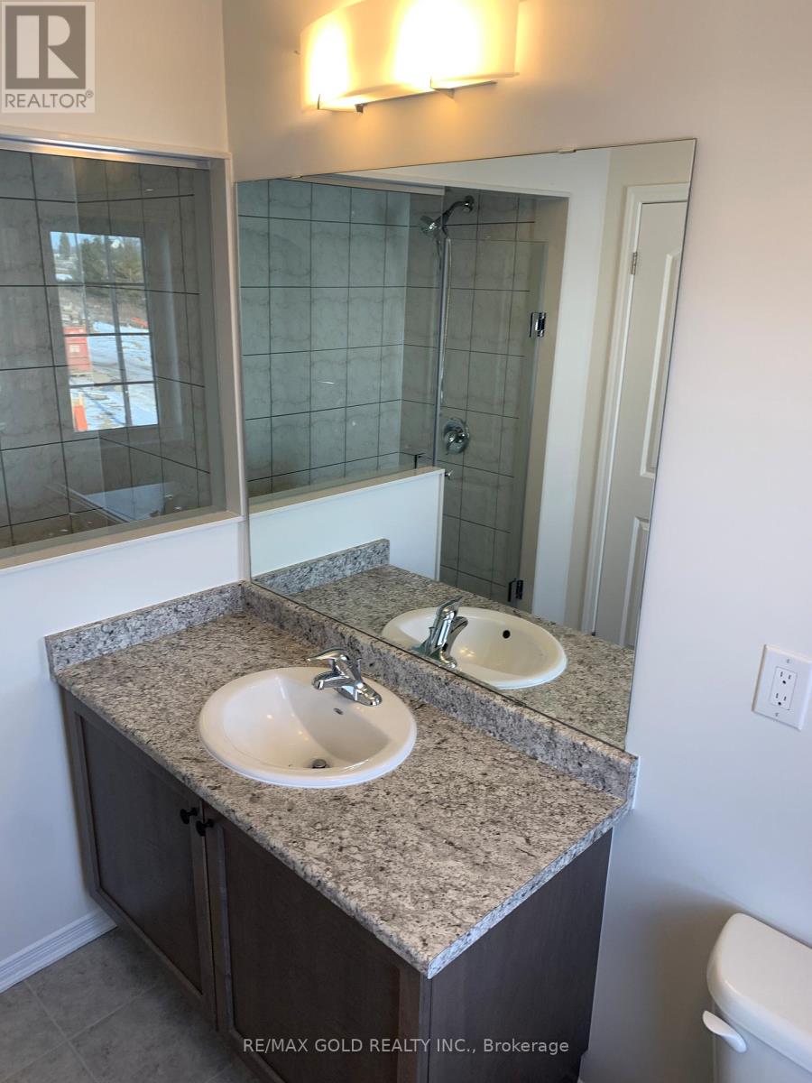 32 Oaktree Drive, Haldimand, Ontario  N3W 0E6 - Photo 28 - X12502692