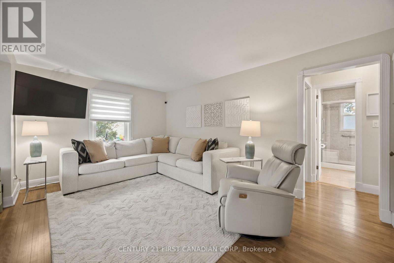 62 Linwood Street, London East, Ontario  N5Y 1W2 - Photo 10 - X12503724