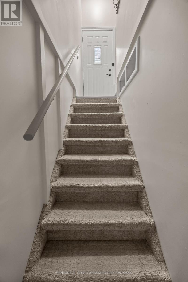 62 Linwood Street, London East, Ontario  N5Y 1W2 - Photo 26 - X12503724