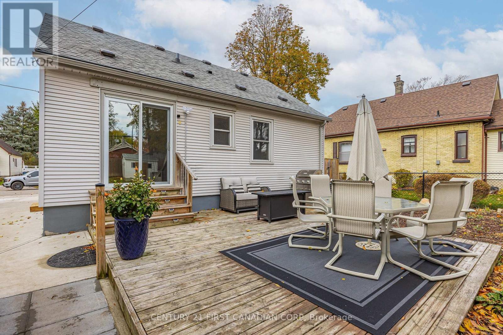 62 Linwood Street, London East, Ontario  N5Y 1W2 - Photo 41 - X12503724