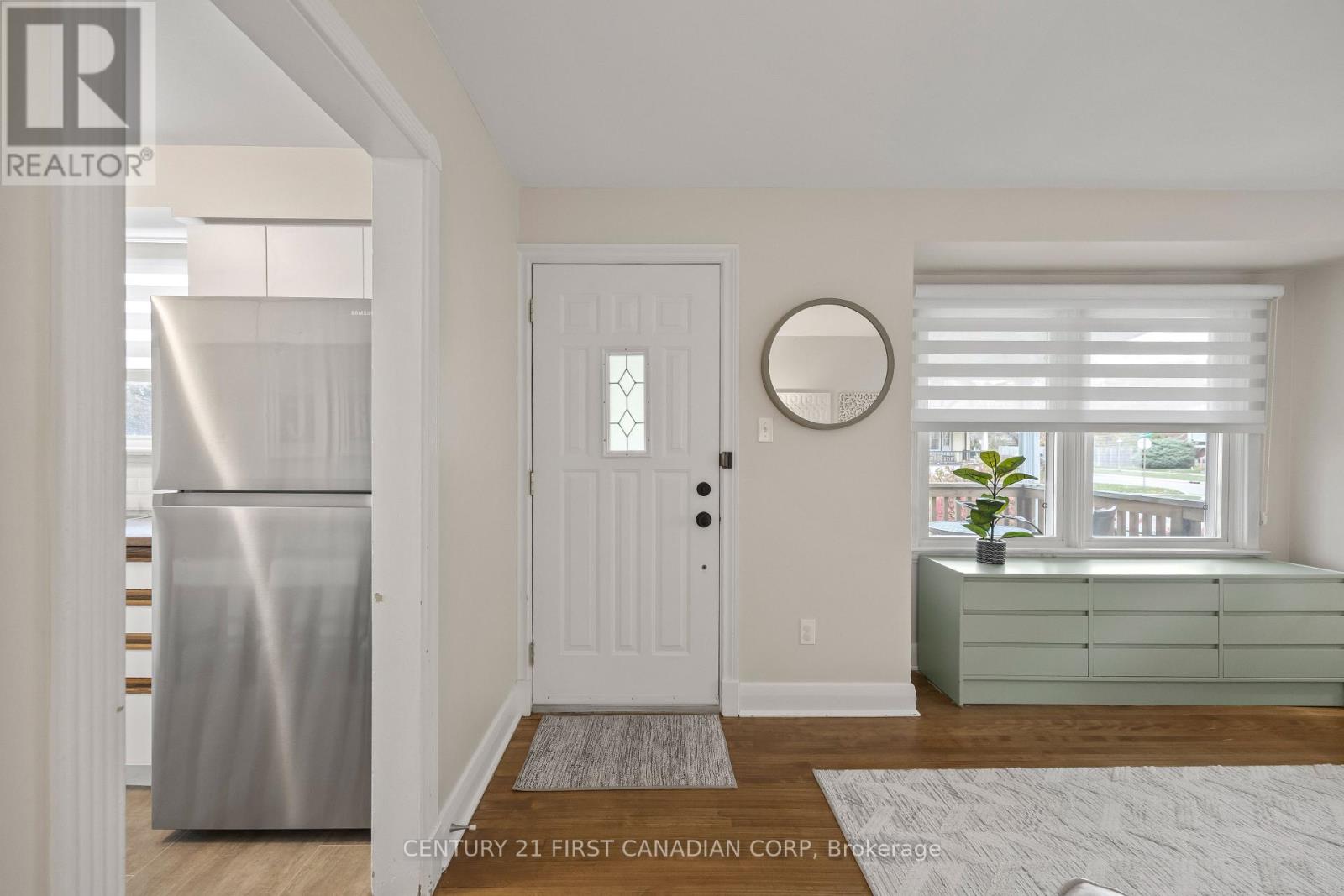 62 Linwood Street, London East, Ontario  N5Y 1W2 - Photo 8 - X12503724