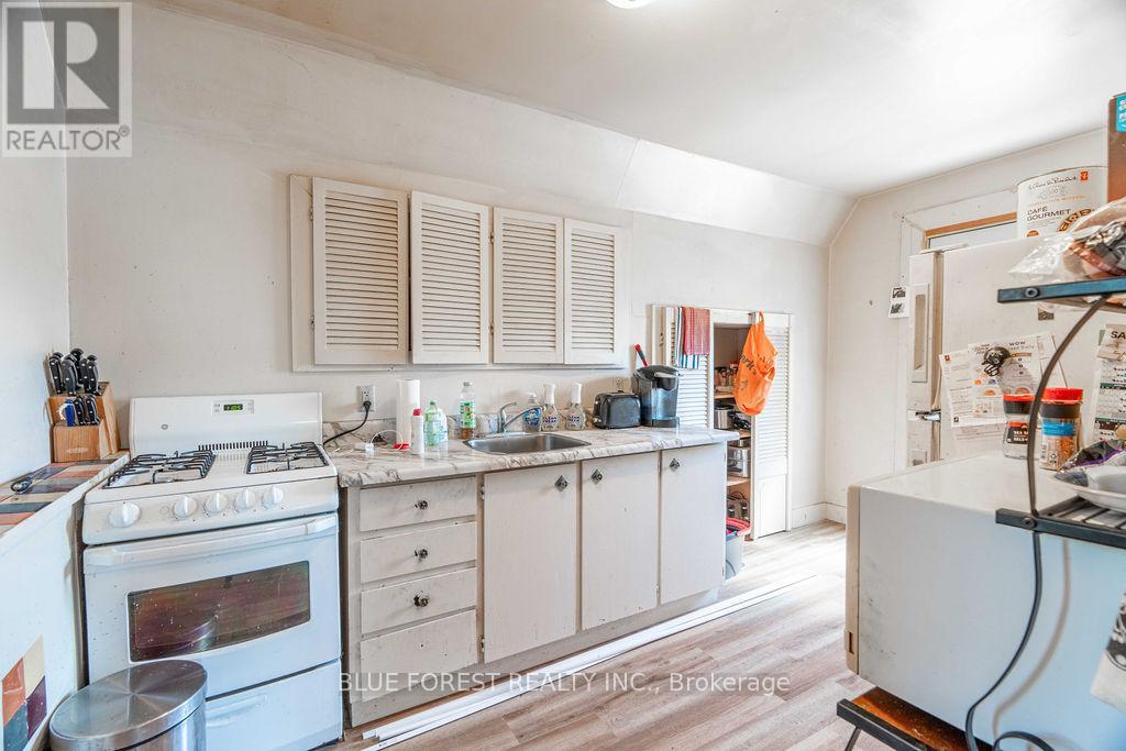 42 Terrace Street, London South, Ontario  N5Z 2X4 - Photo 15 - X12503730