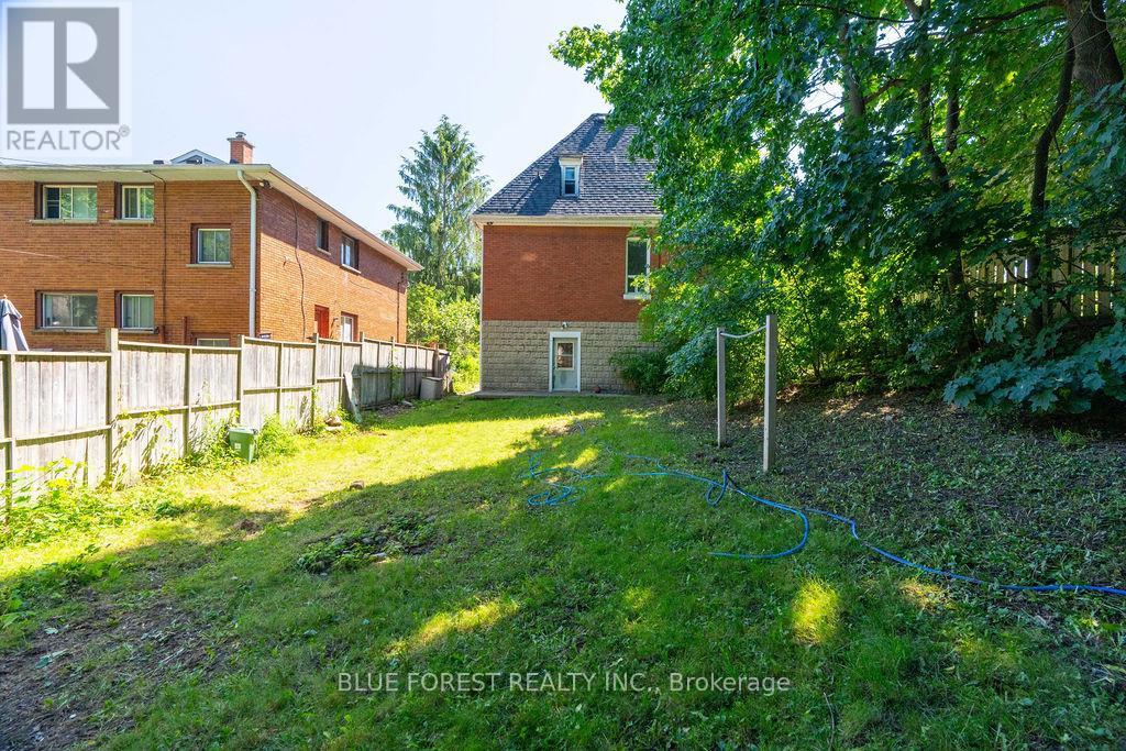42 Terrace Street, London South, Ontario  N5Z 2X4 - Photo 34 - X12503730