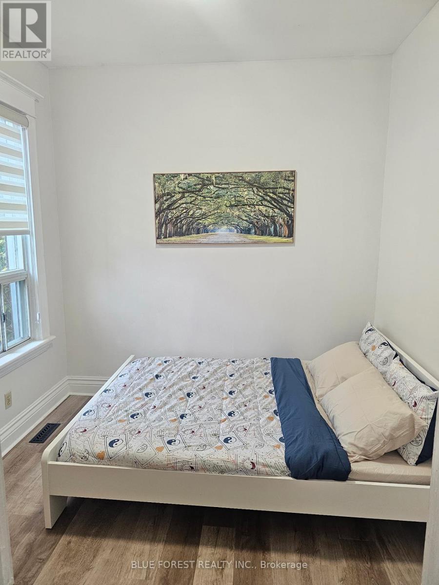 42 Terrace Street, London South, Ontario  N5Z 2X4 - Photo 4 - X12503730