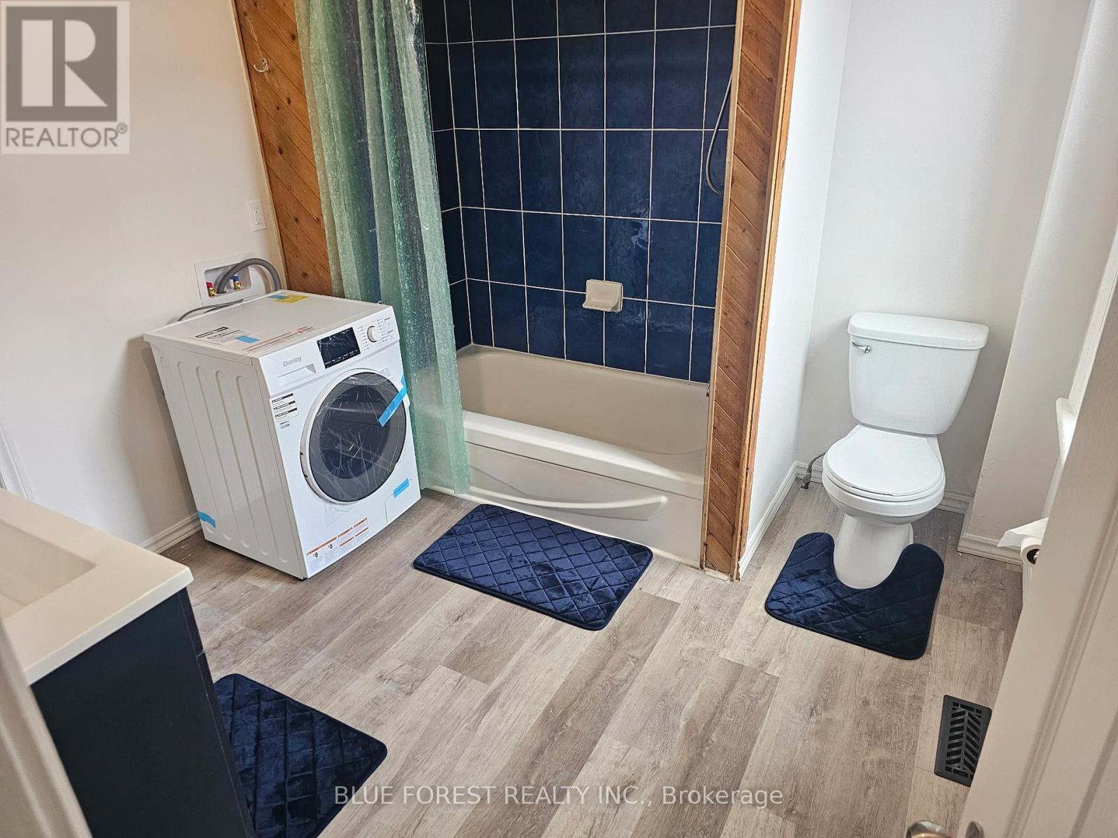 42 Terrace Street, London South, Ontario  N5Z 2X4 - Photo 8 - X12503730