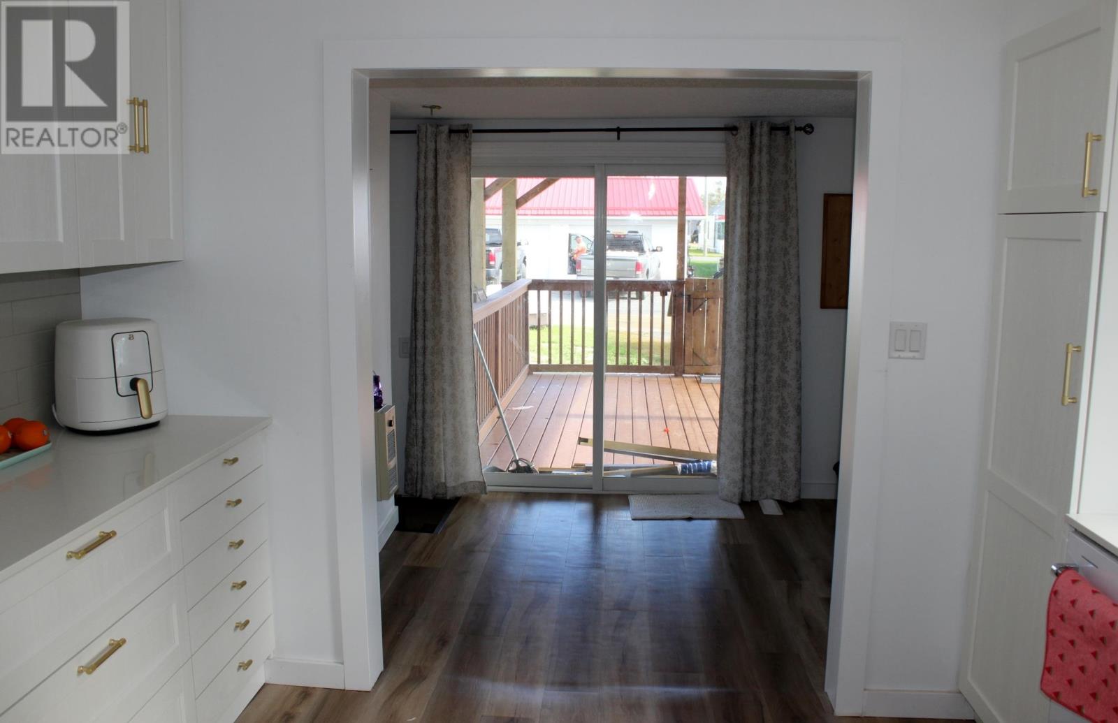 118 Fourth St, Rainy River, Ontario P0W 1L0 - Photo 13 - TB253385