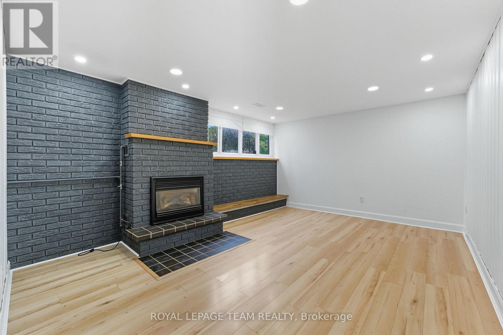 1856 Playfair Drive, Ottawa, Ontario  K1H 5S1 - Photo 34 - X12503644