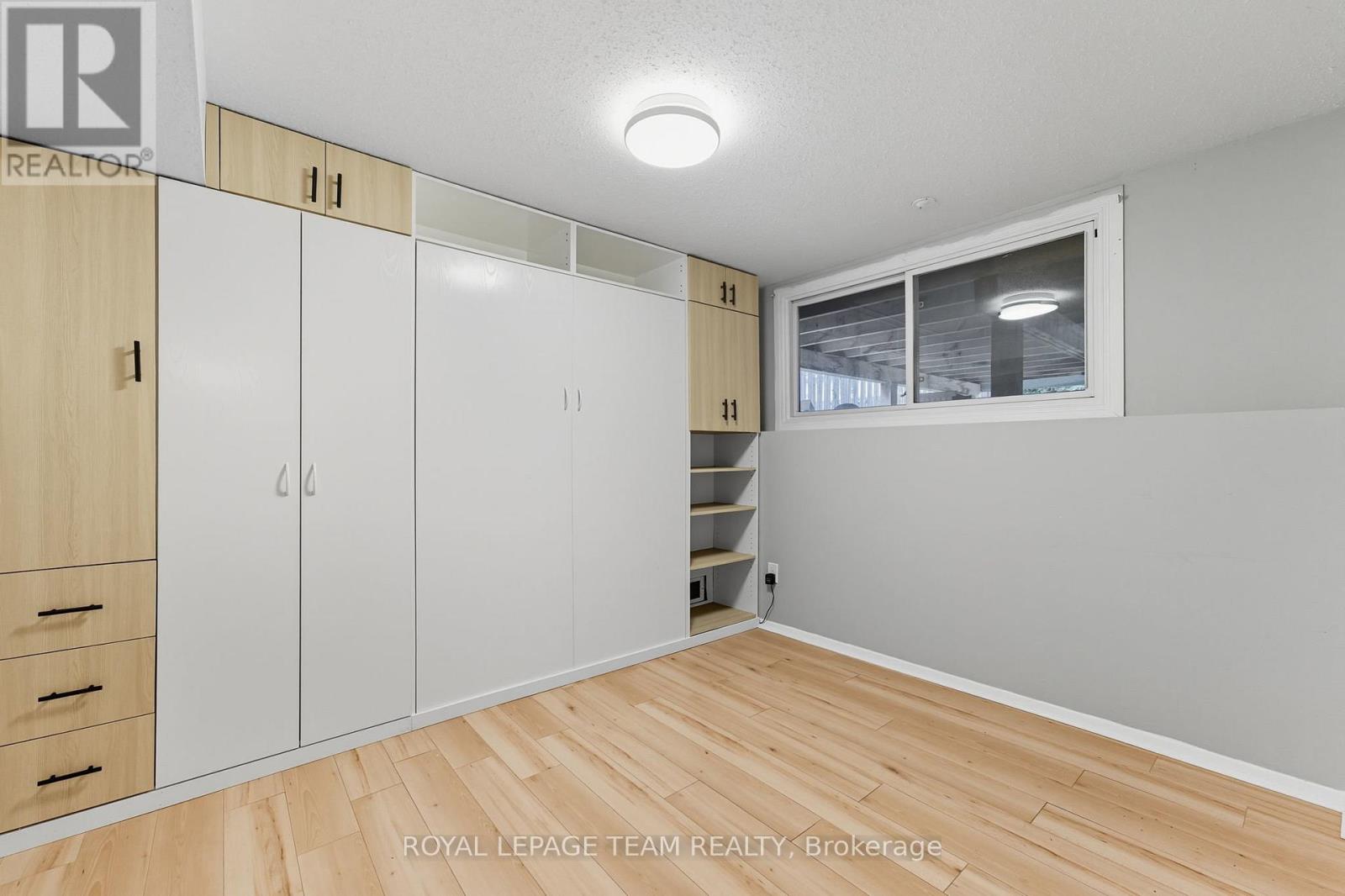 1856 Playfair Drive, Ottawa, Ontario  K1H 5S1 - Photo 39 - X12503644