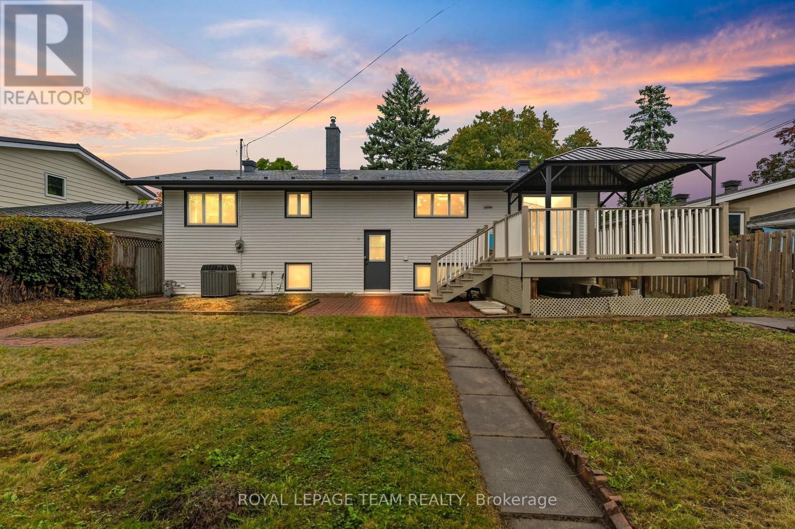 1856 Playfair Drive, Ottawa, Ontario  K1H 5S1 - Photo 47 - X12503644