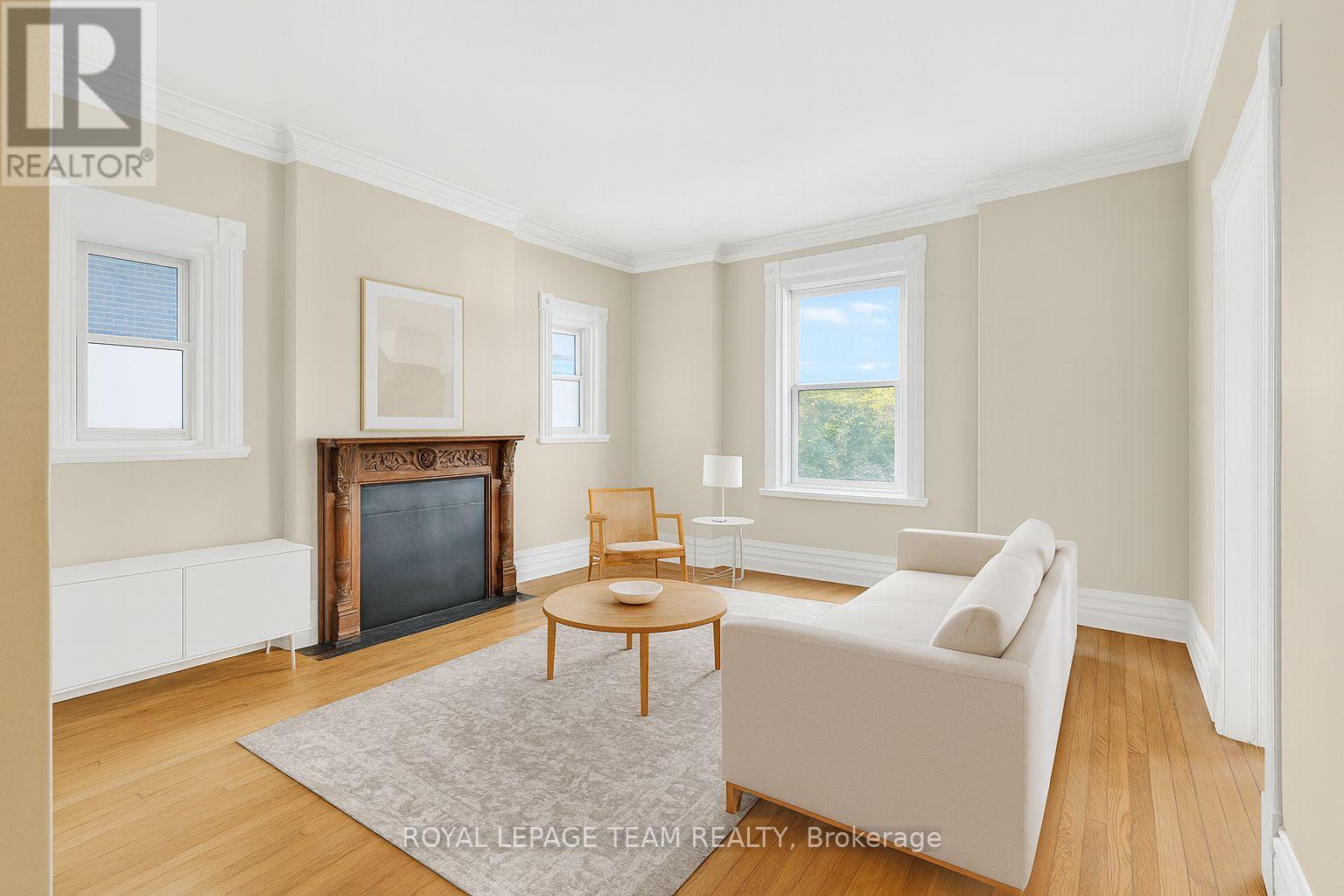 260 Somerset Street W, Ottawa, Ontario  K2P 0J6 - Photo 21 - X12503684