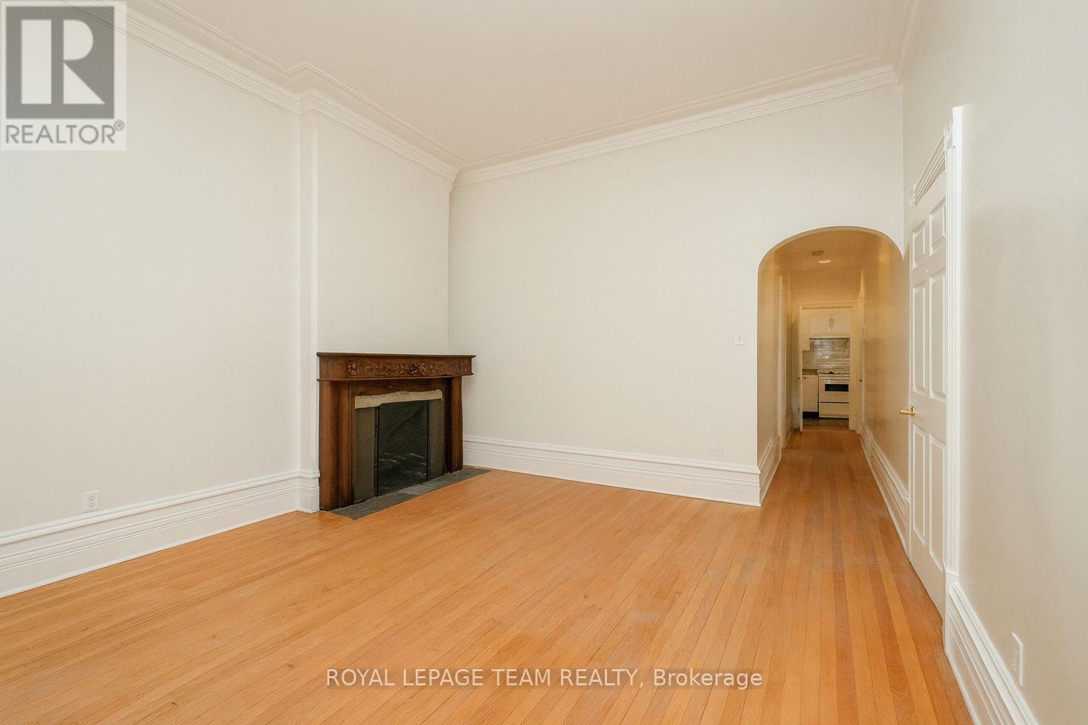 260 Somerset Street W, Ottawa, Ontario  K2P 0J6 - Photo 8 - X12503684