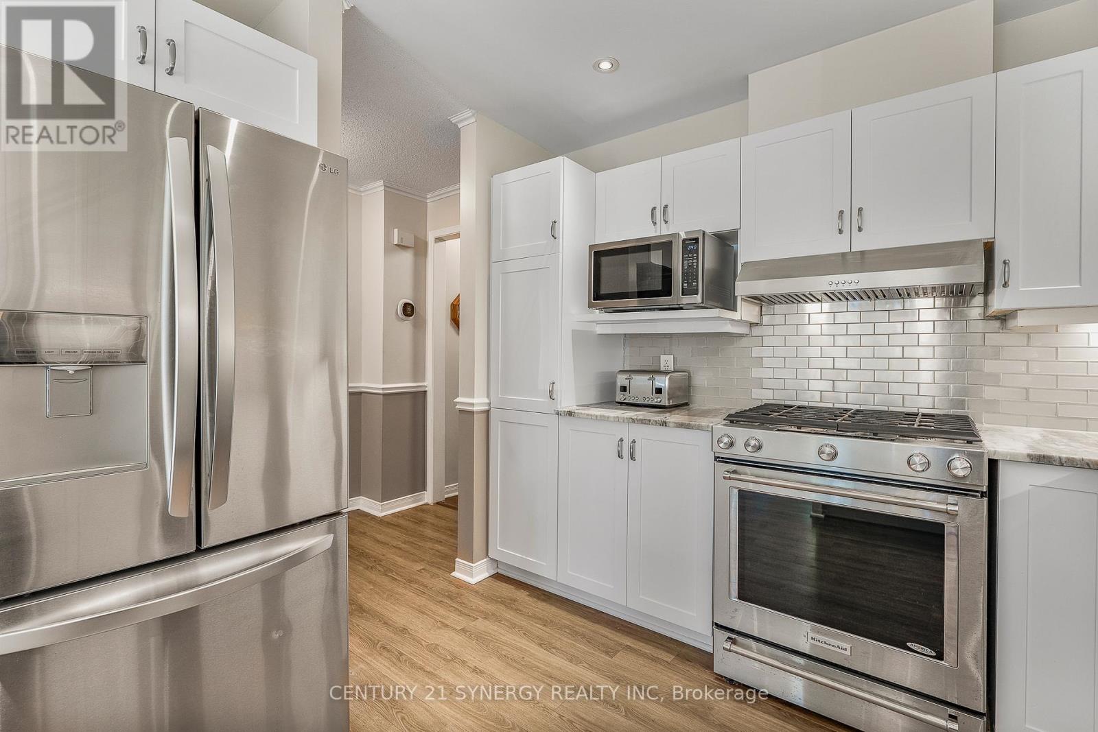 16 - 32 Innesbrook Court, Ottawa, Ontario  K2S 1C7 - Photo 7 - X12503744