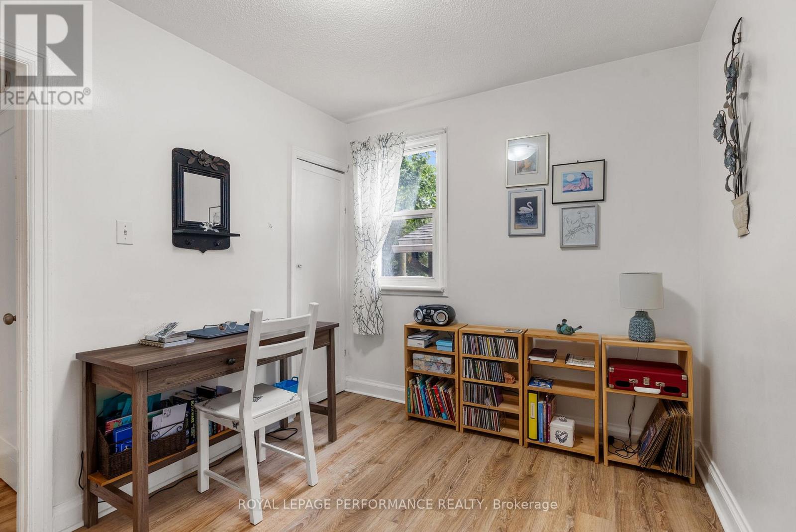 72 Dagmar Avenue, Ottawa, Ontario  K1L 5T4 - Photo 16 - X12503748