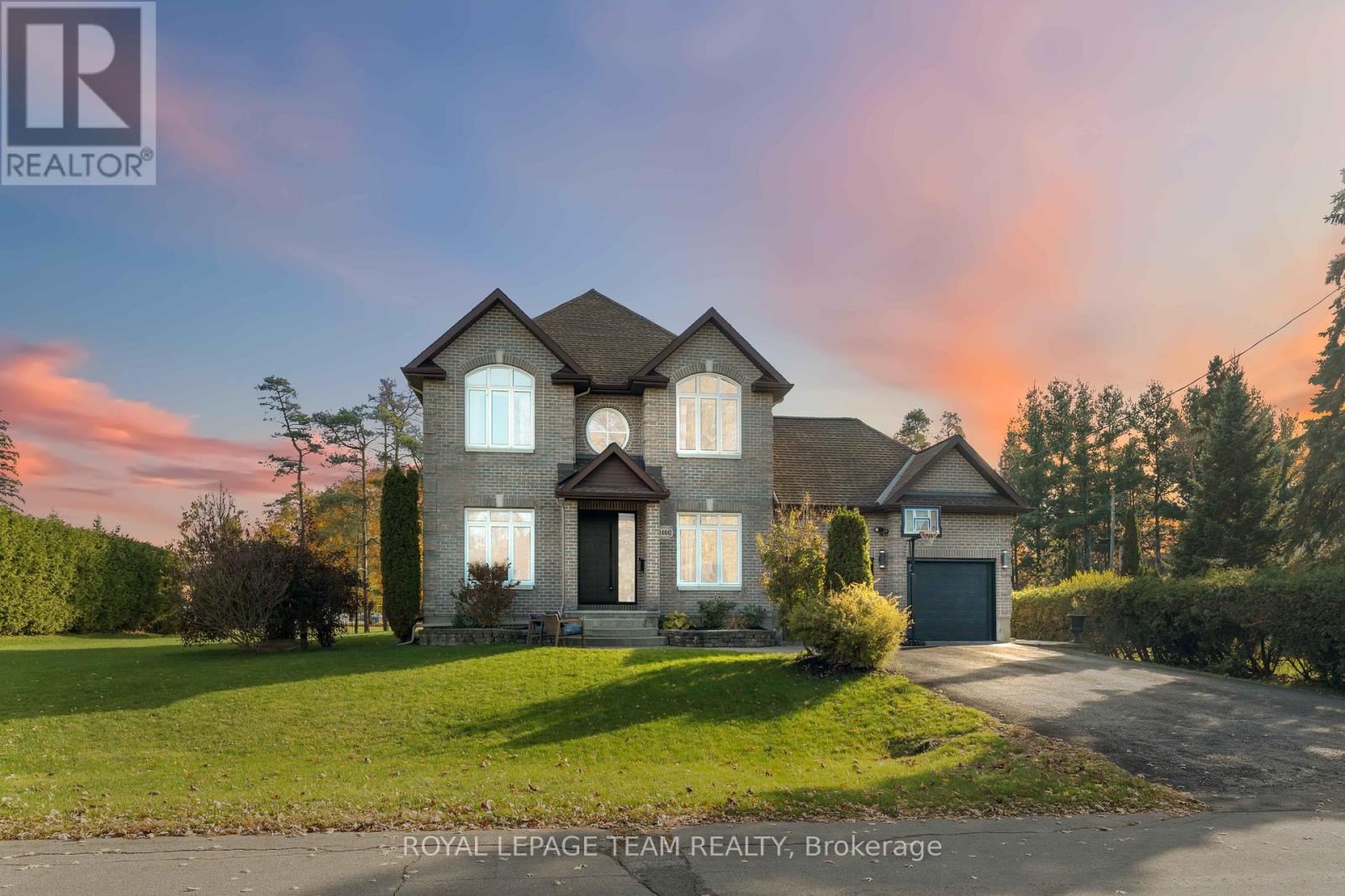 1466 RHEA PLACE, Ottawa, Ontario