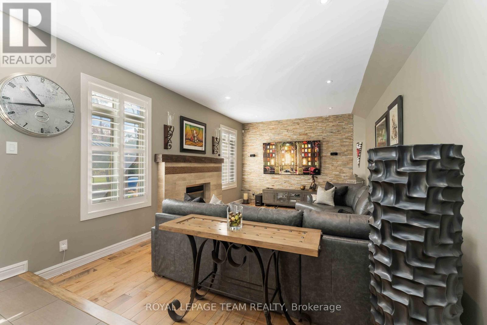 1466 Rhea Place, Ottawa, Ontario  K1V 1H1 - Photo 7 - X12503750