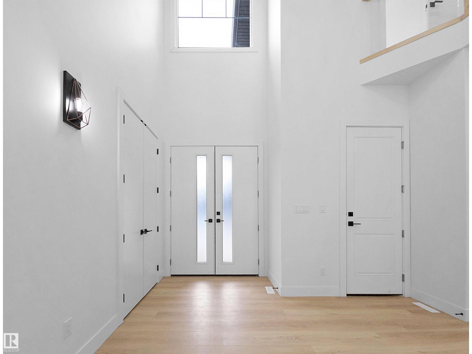 1107 Gyrfalcon Cr Nw, Edmonton, Alberta  T5S 0S5 - Photo 4 - E4464543