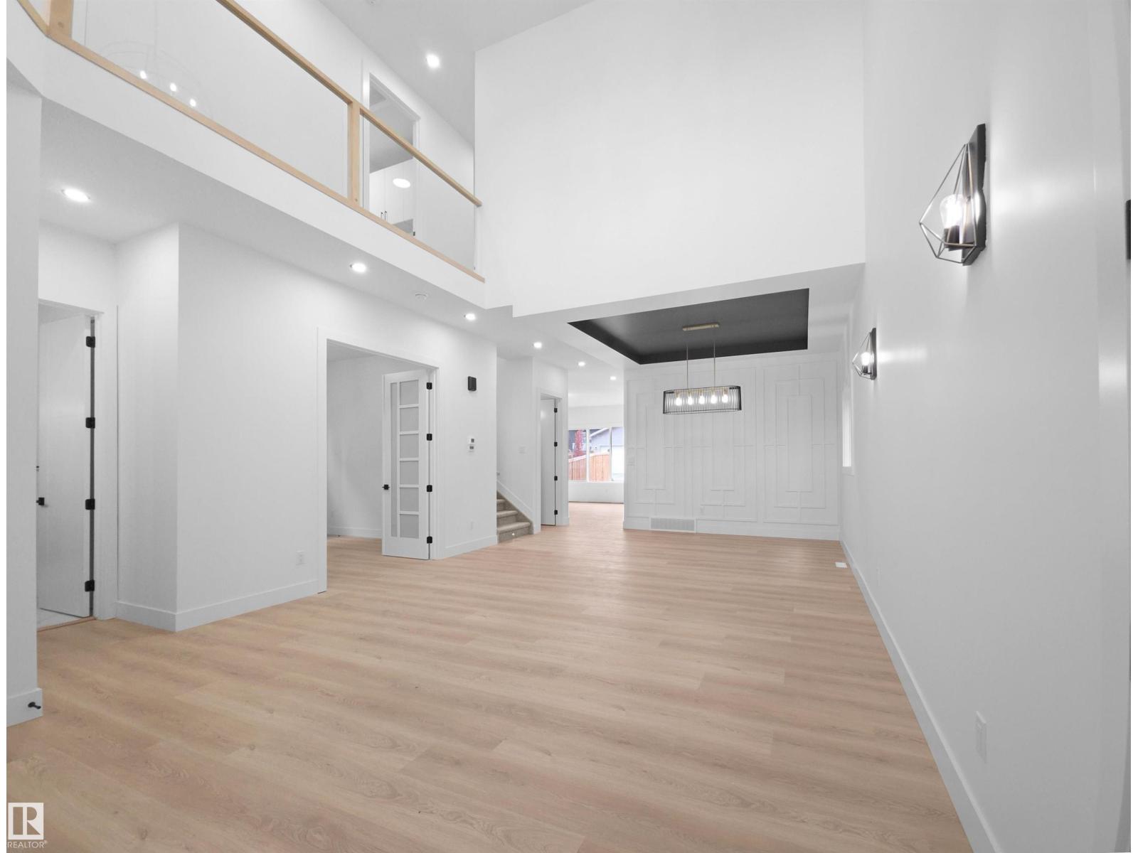 1107 Gyrfalcon Cr Nw, Edmonton, Alberta  T5S 0S5 - Photo 5 - E4464543