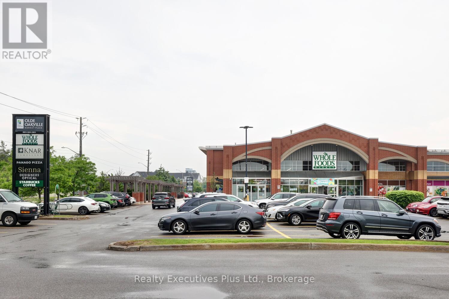 322 Pine Avenue, Oakville, Ontario  L6J 2J9 - Photo 47 - W12503642