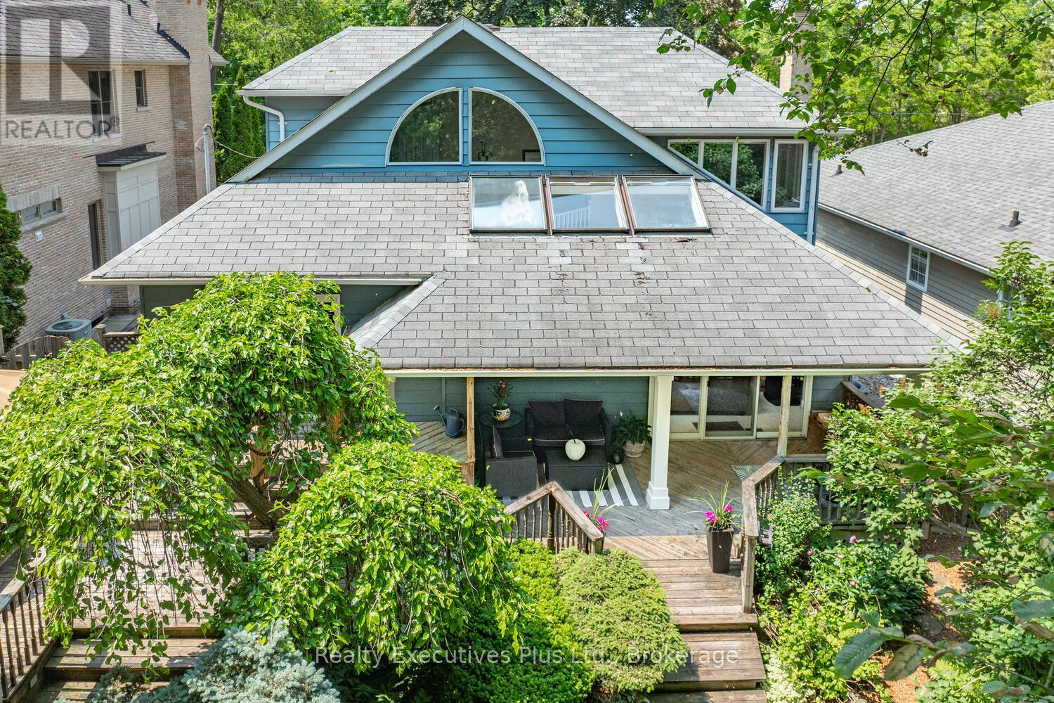 322 Pine Avenue, Oakville, Ontario  L6J 2J9 - Photo 6 - W12503642