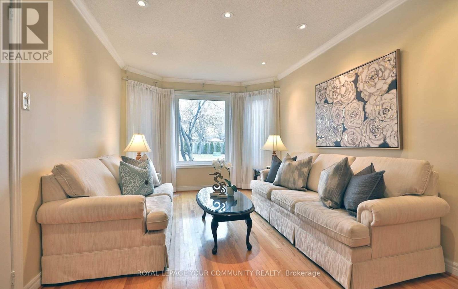 3144 Eden Oak Crescent, Mississauga, Ontario  L5L 5V1 - Photo 6 - W12503300