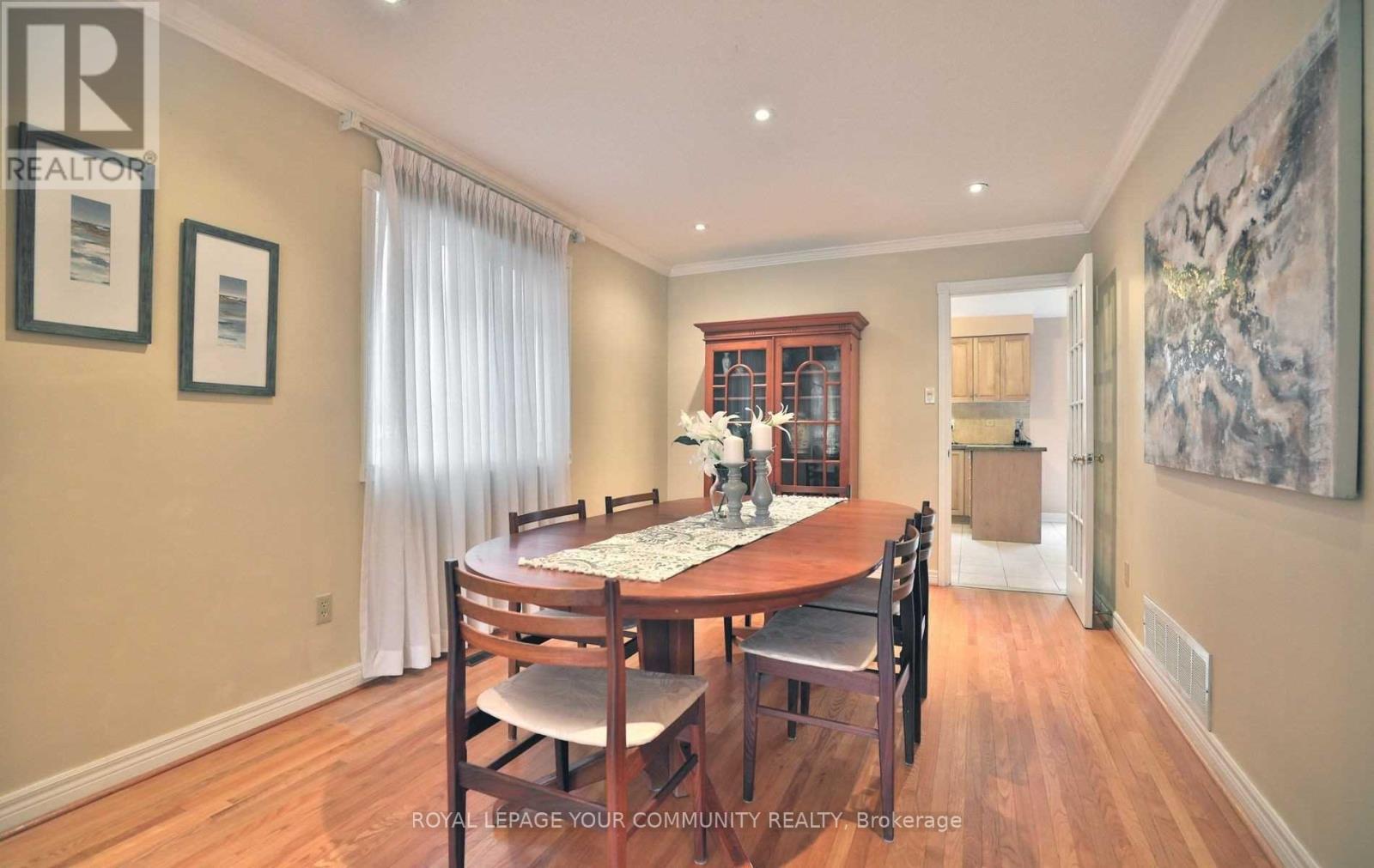 3144 Eden Oak Crescent, Mississauga, Ontario  L5L 5V1 - Photo 8 - W12503300