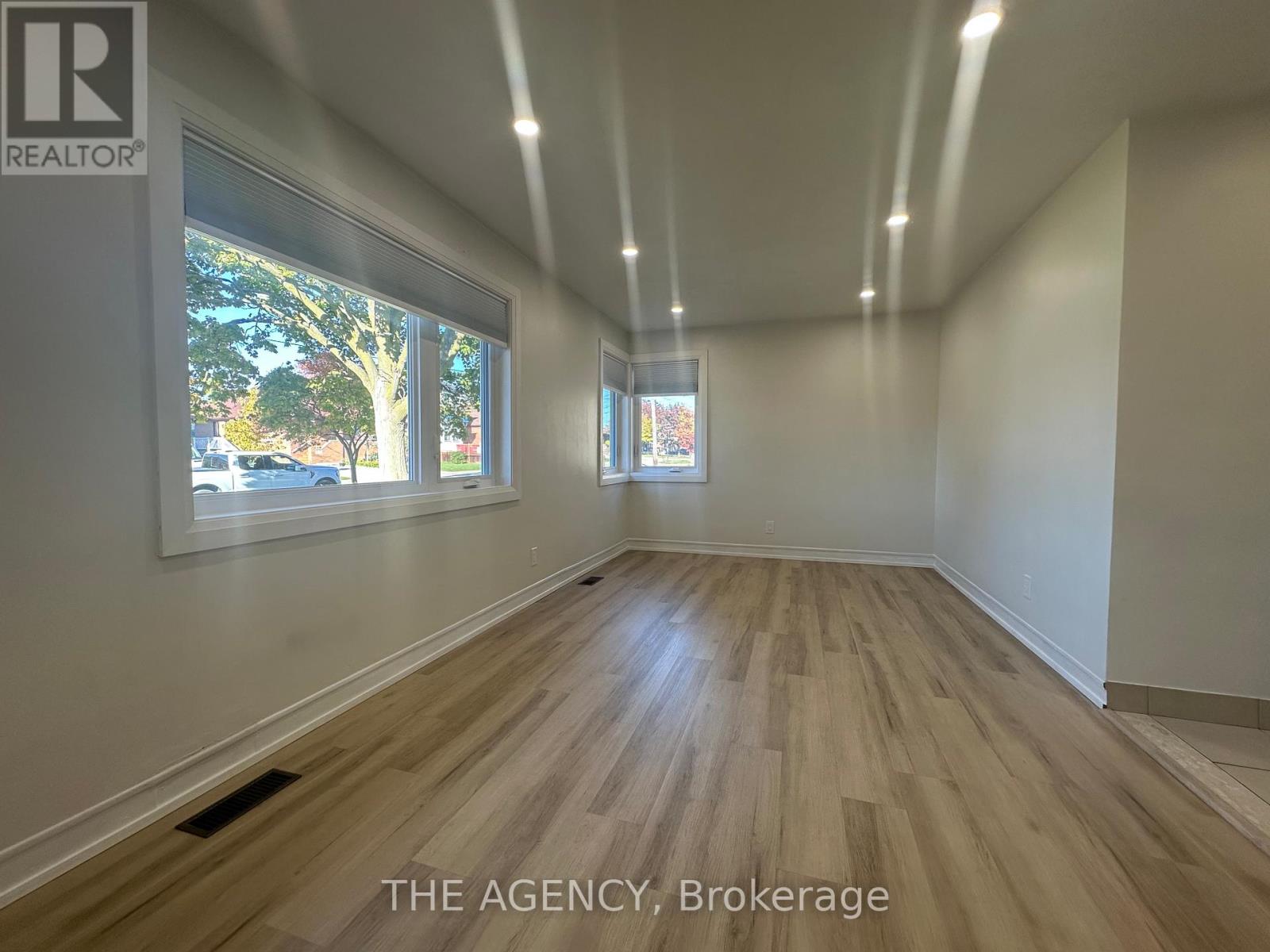 99 Jay Street, Toronto, Ontario  M6L 2M3 - Photo 6 - W12503304