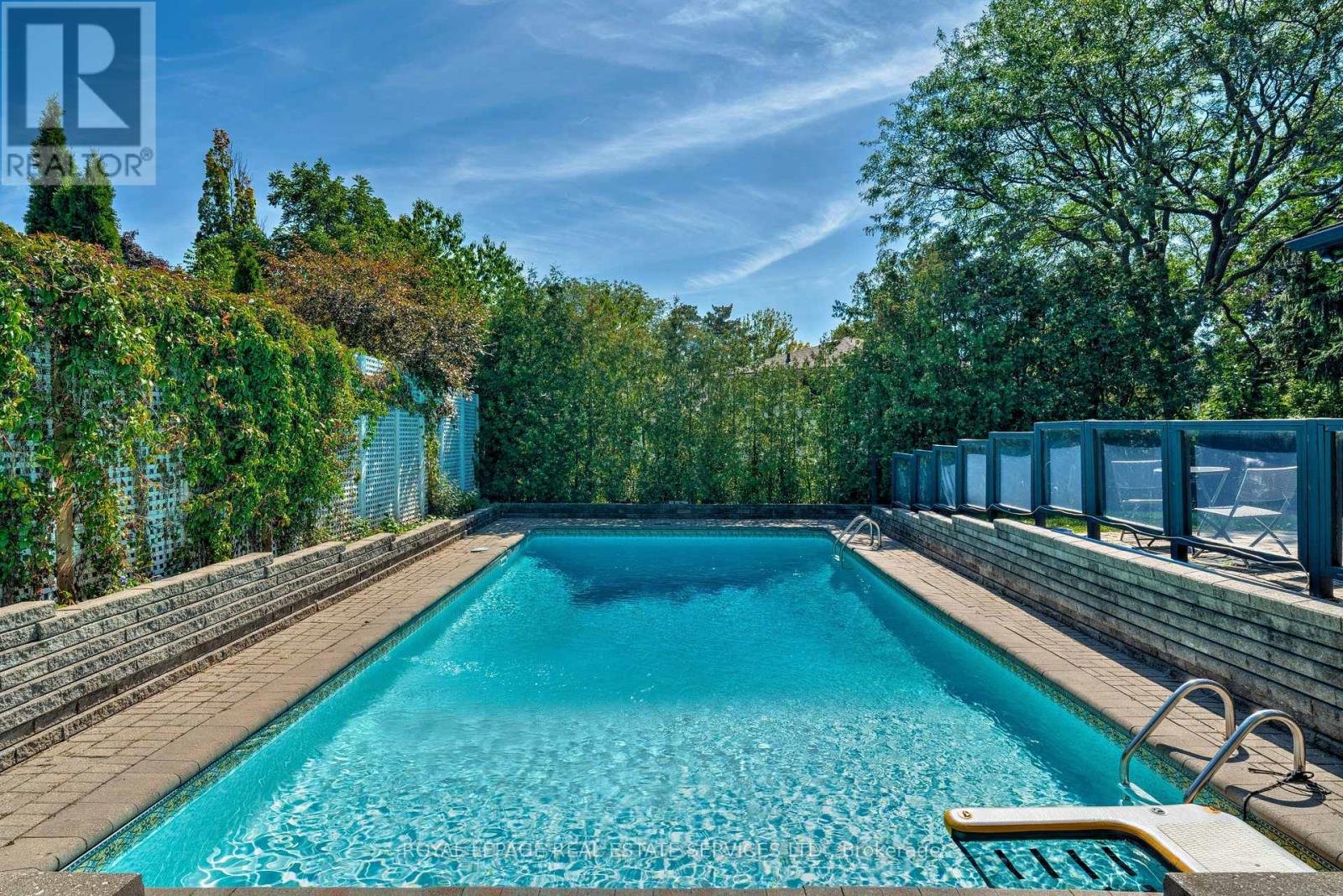 297 Sunset Drive, Oakville, Ontario  L6L 3M5 - Photo 37 - W12503310