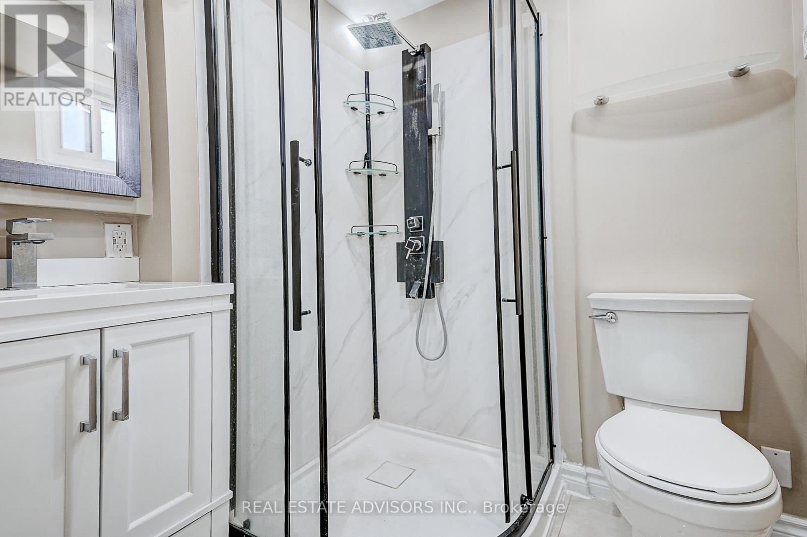 1228 Jane Street N, Toronto, Ontario  M6M 4X7 - Photo 22 - W12503324