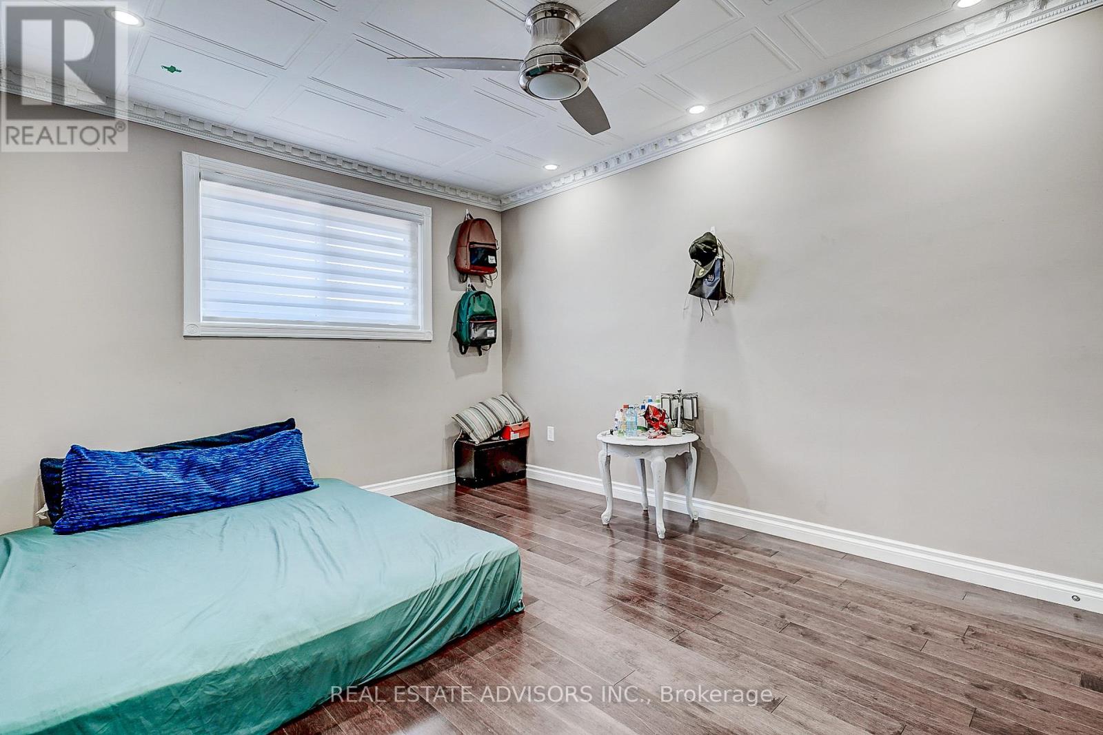 1228 Jane Street N, Toronto, Ontario  M6M 4X7 - Photo 25 - W12503324