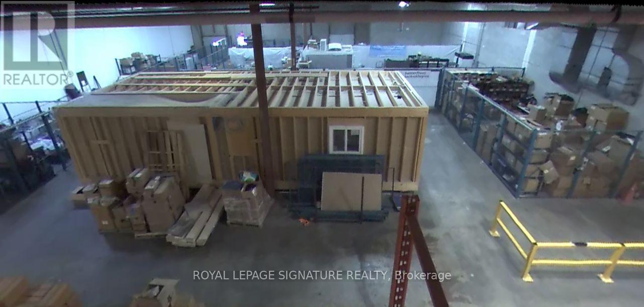 1b - 2115 South Service Road W, Oakville, Ontario  L6L 5W2 - Photo 2 - W12503346